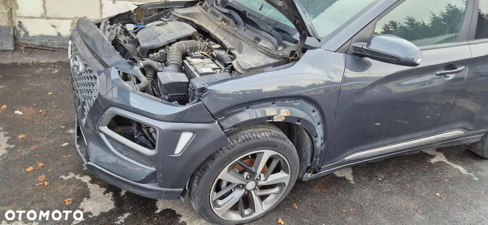 Hyundai Kona - 17