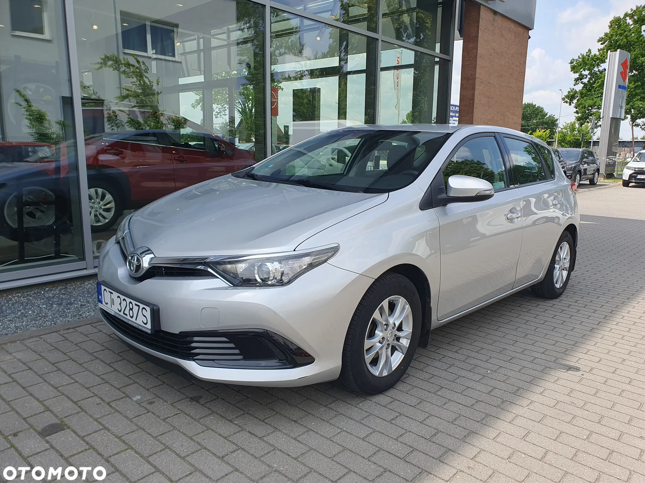 Toyota Auris 1.33 VVT-i Active - 4
