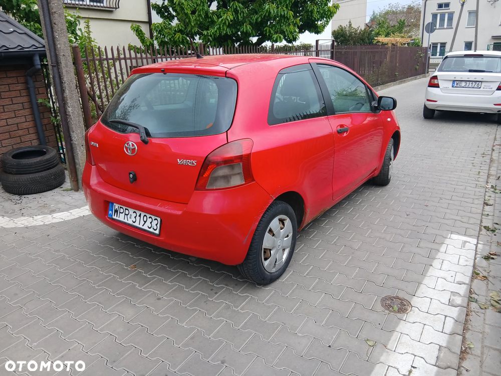 Toyota Yaris - 3