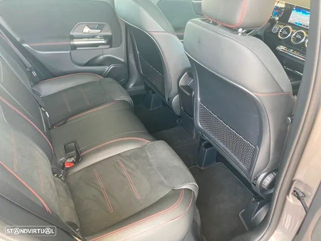 Mercedes-Benz B 180 7G-DCT AMG Line - 19