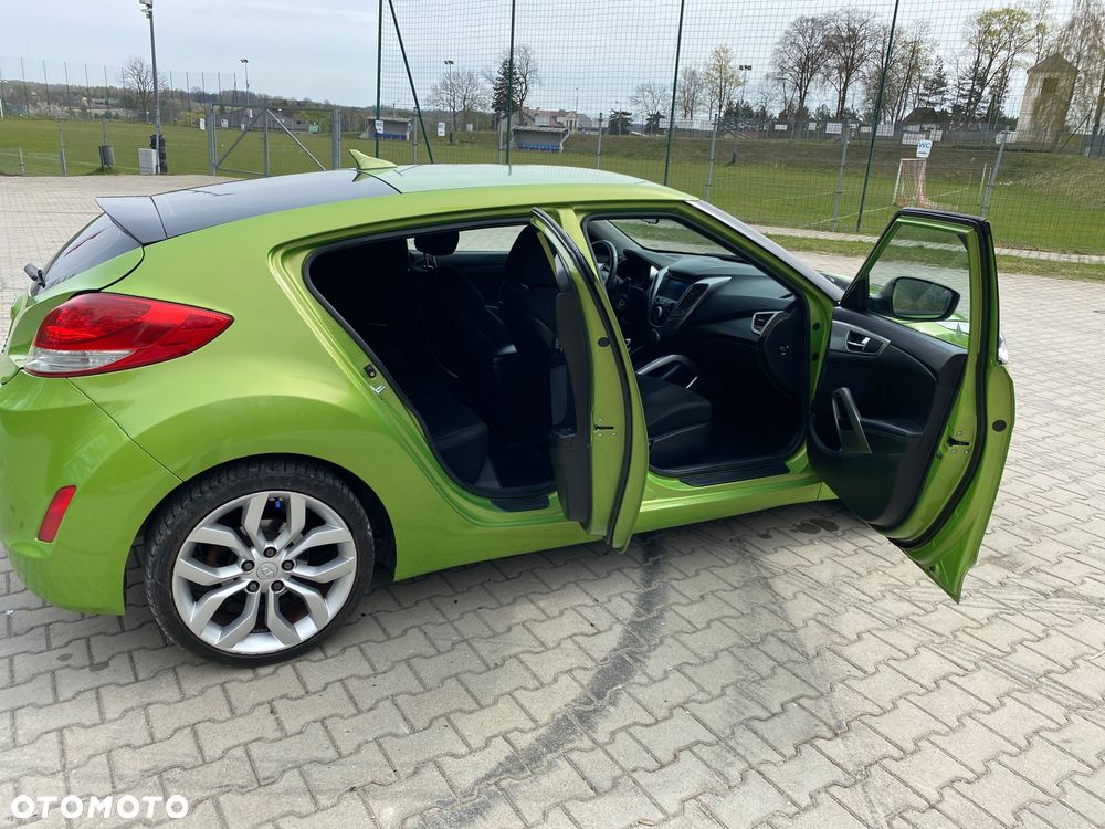 Hyundai Veloster 1.6 GDI Style - 6