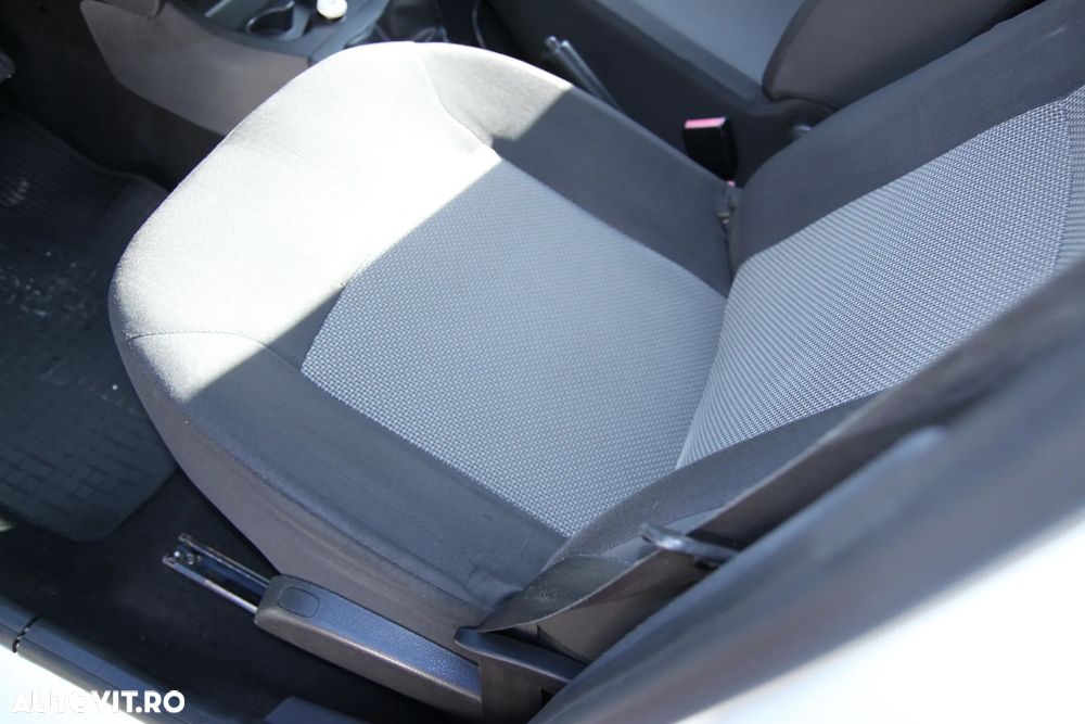 Dacia Dokker 1.5 dCi 75 CP Laureate - 25