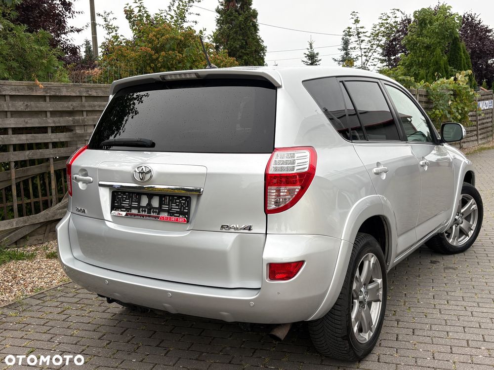 Toyota RAV4 2.2 D-4D Sol 180 - 7
