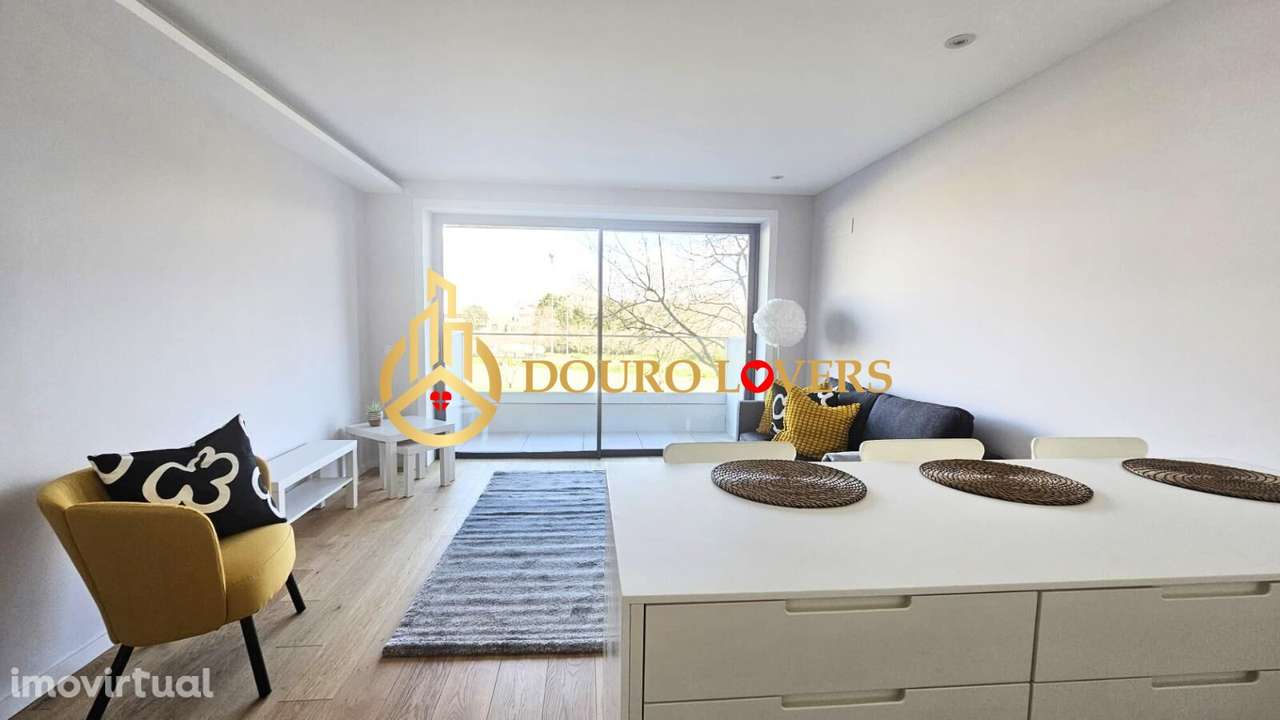 T1 Novo e Totalmente Equipado | Piscina | Garagem com Wallbox |... - Grande imagem: 2/42