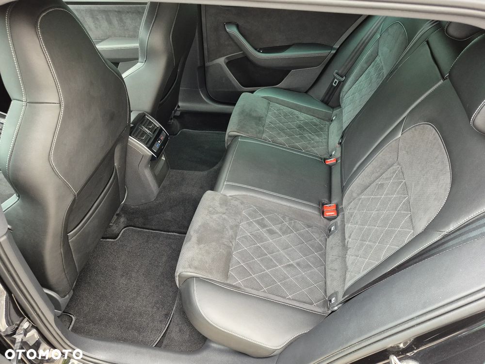 Skoda Superb 2.0 TSI Sportline DSG - 6