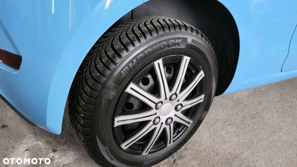 Volkswagen up! TSI (BlueMotion Technology) move - 36