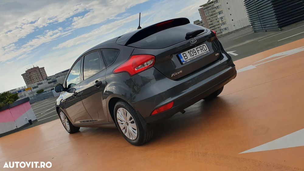 Ford Focus 1.0 EcoBoost Trend Edition - 23