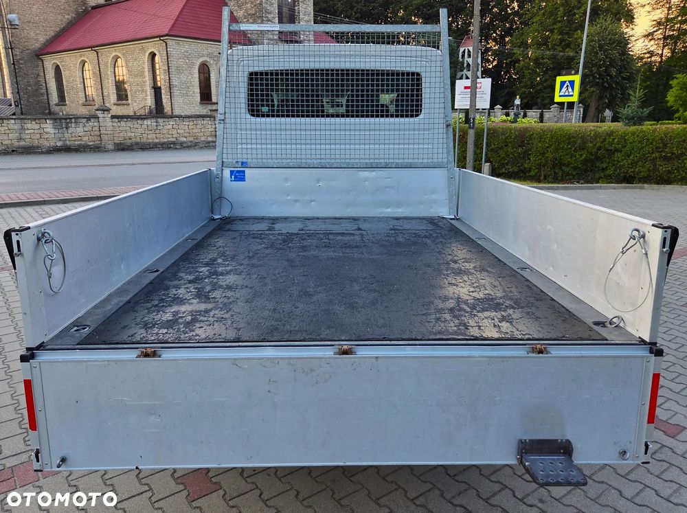 Volkswagen Crafter - 11