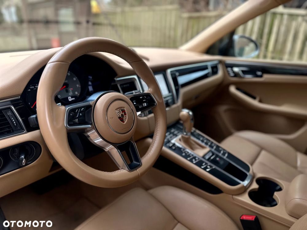 Porsche Macan S - 7