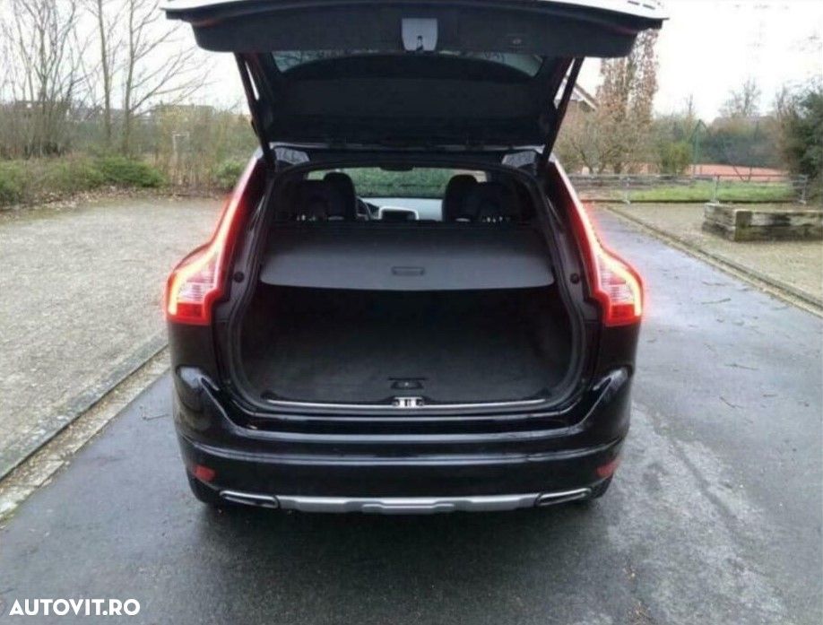 Volvo XC 60 D4 AWD Momentum - 7