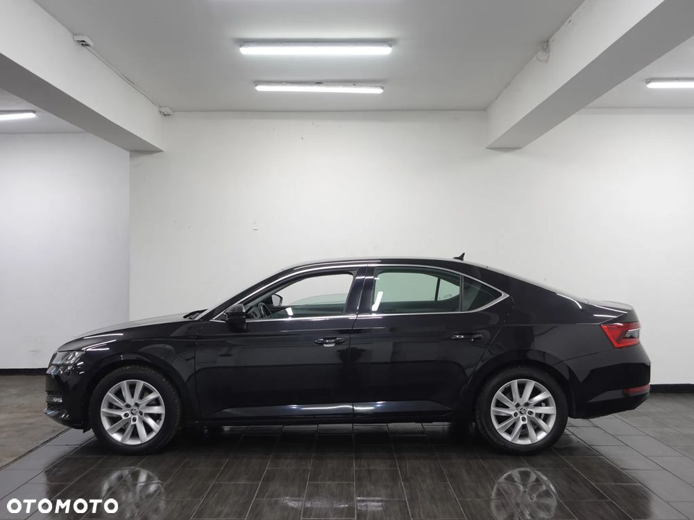 Skoda Superb 1.5 TSI ACT Ambition - 4