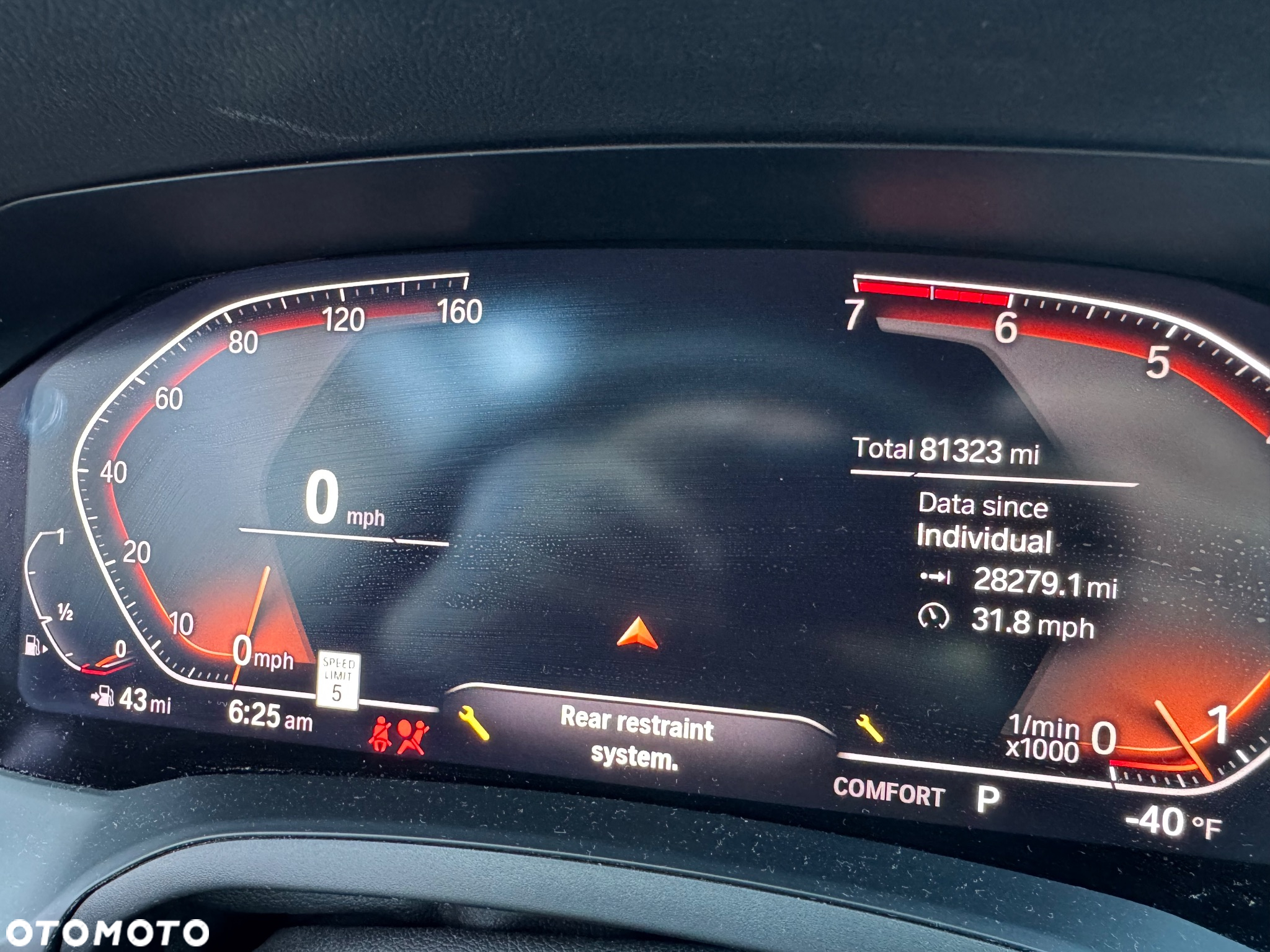 BMW Seria 3 330i - 9