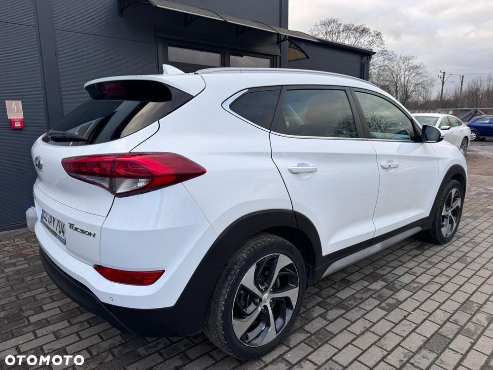 Hyundai Tucson blue 1.7 CRDi 2WD DCT Premium - 9