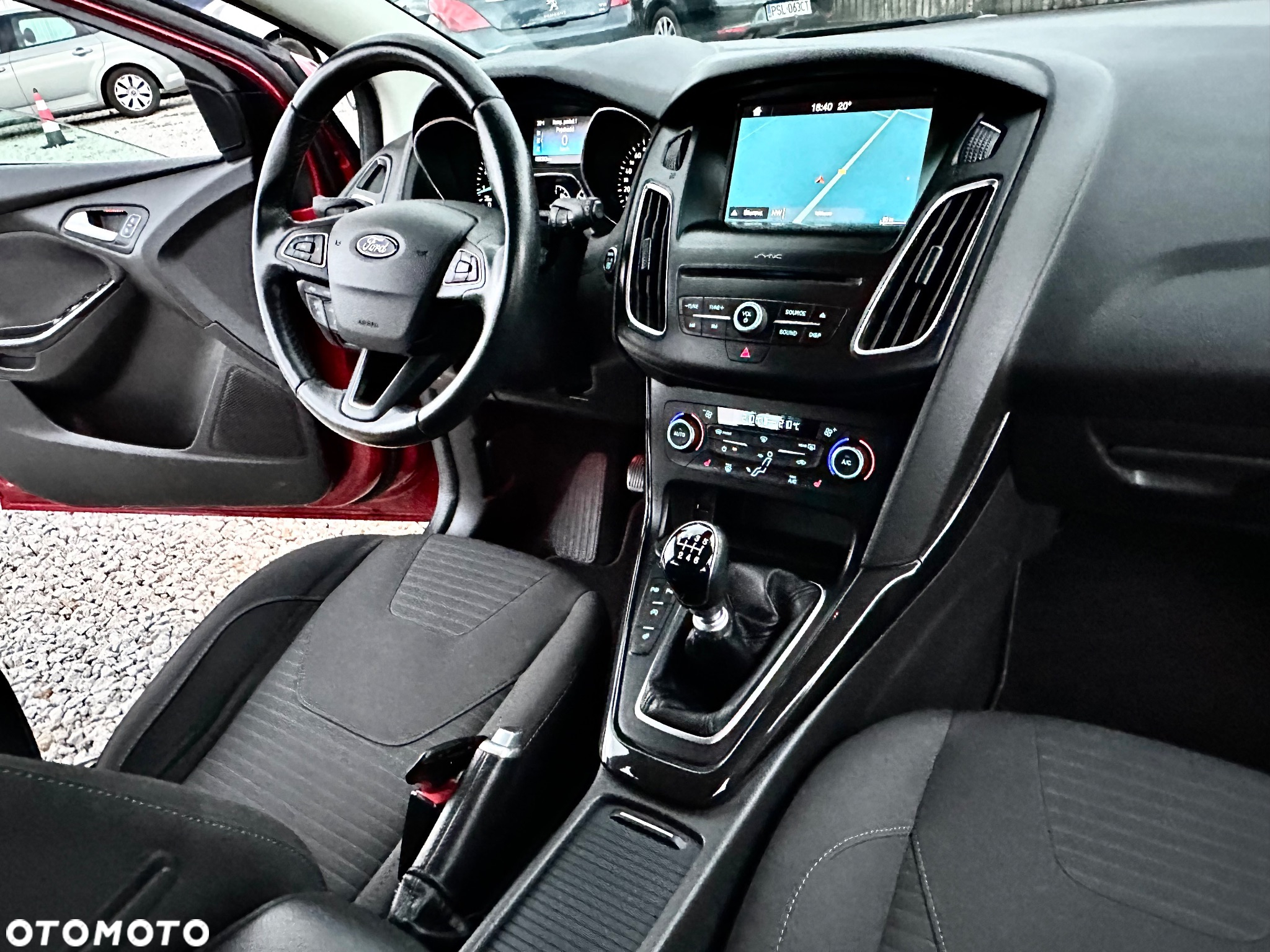 Ford Focus Turnier 1.5 EcoBoost Start-Stopp-System Titanium - 6