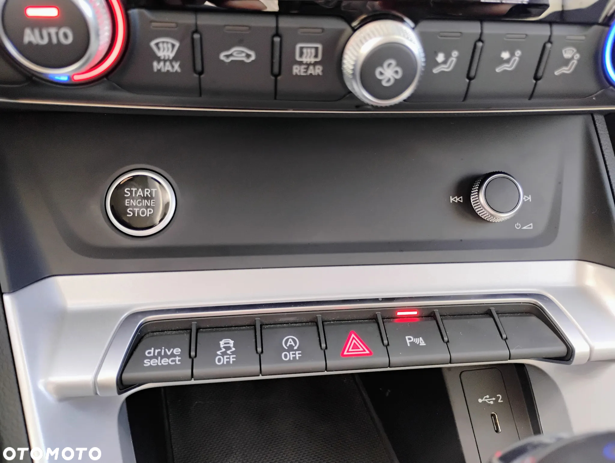 Audi Q3 35 TFSI S tronic - 23