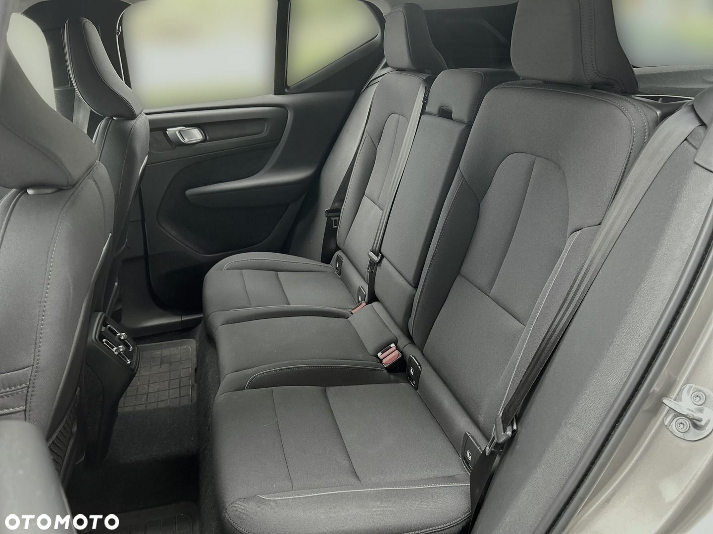 Volvo XC 40 - 21