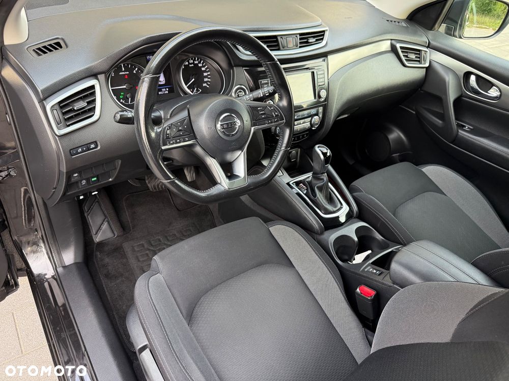 Nissan Qashqai - 17