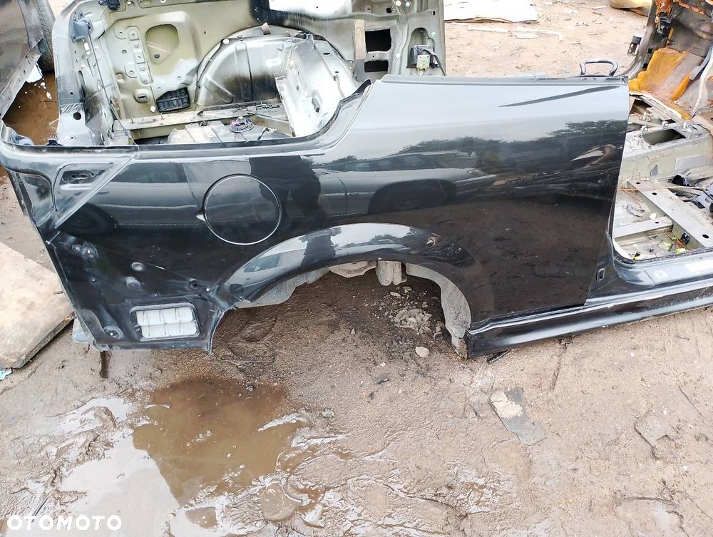 ĆWIARTKA BŁOTNIK PRAWY TYŁ RENAULT MEGANE II CC - 1