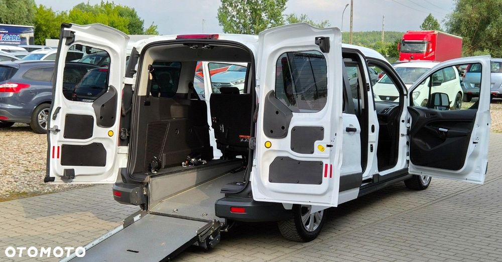 Ford Transit Connect - 23