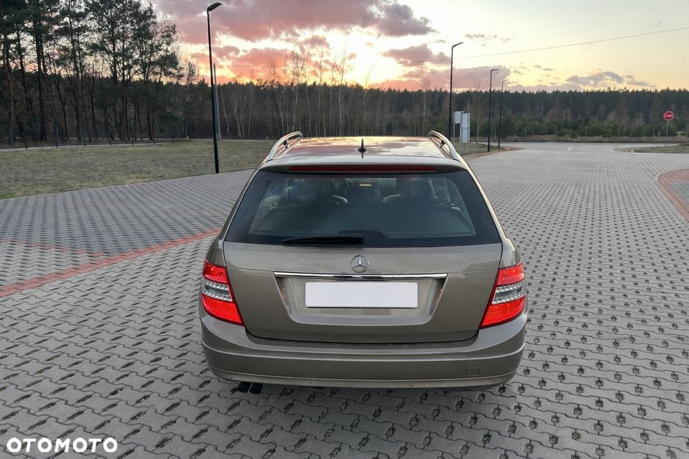 Mercedes-Benz Klasa C 180 Kompressor Automatik BlueEFFICIENCY - 5