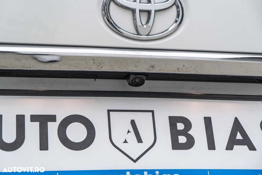 Toyota Corolla Sedan 1.5 TNGA CVT Business - 39