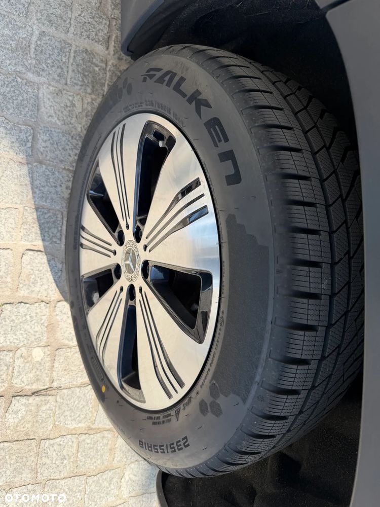 Mercedes-Benz EQB 250 70.5kWh Progressive - 39