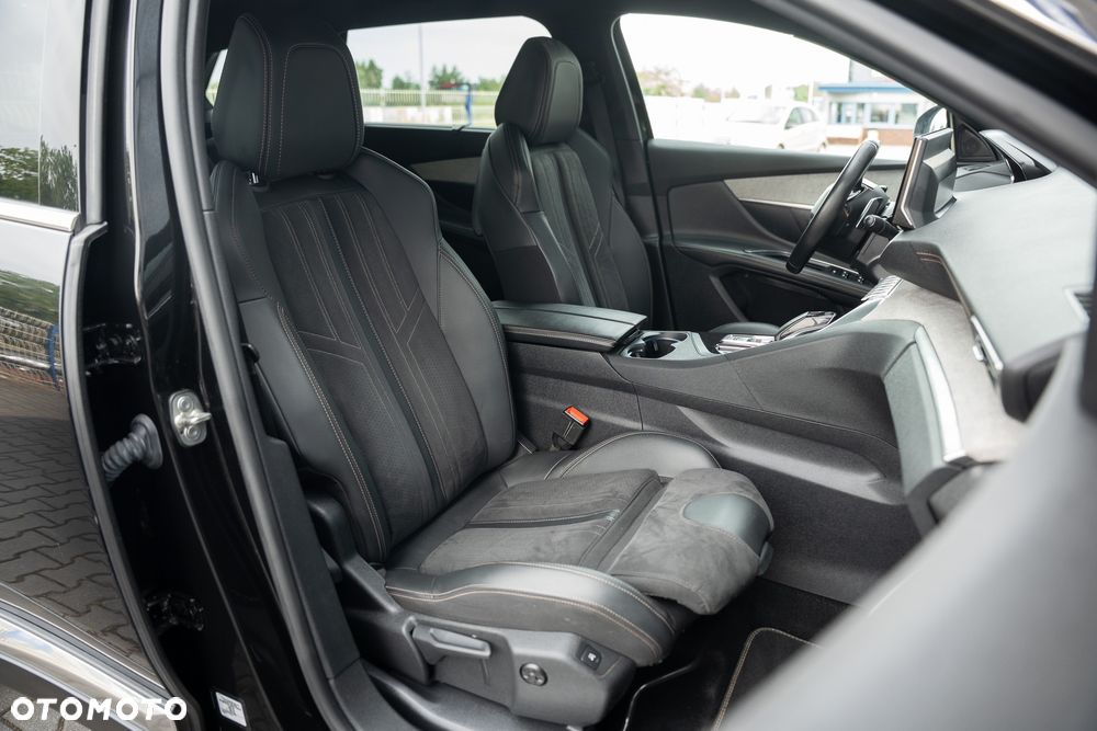 Peugeot 5008 1.6 PureTech GT Line S&S EAT8 - 25