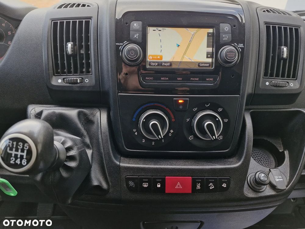 Peugeot Boxer, 2022 X, L3H2, Nawigacja, tempomat, hak, klima - 17