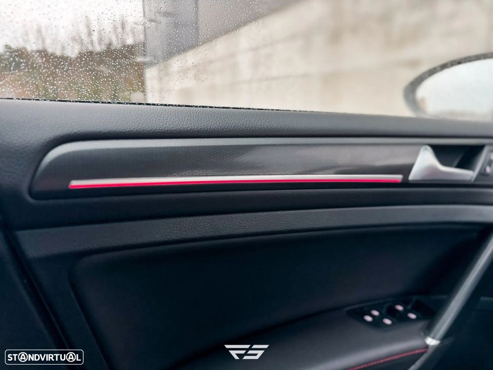 VW Golf 2.0 TSI GTi TCR DSG - 28