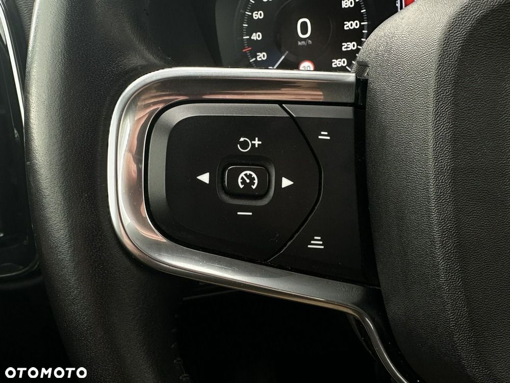 Volvo XC 40 T4 Recharge DKG Inscription Expression - 23