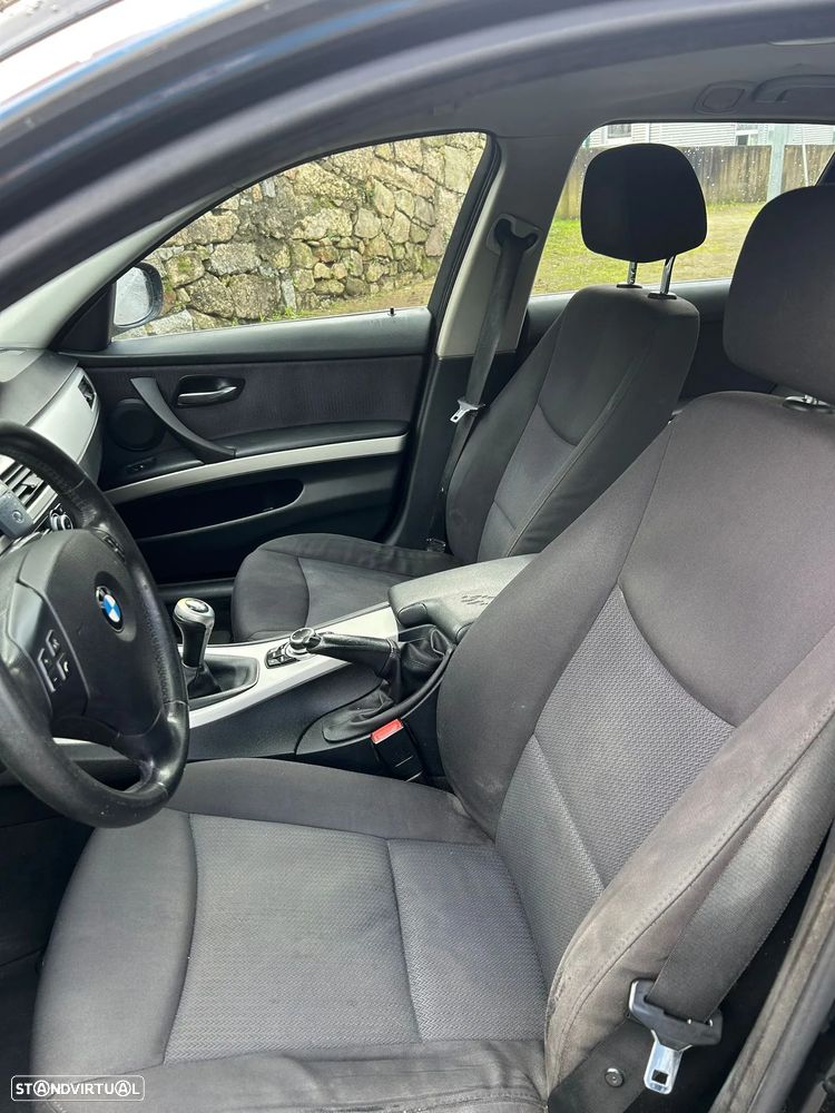 BMW 318 d DPF Edition Sport - 9