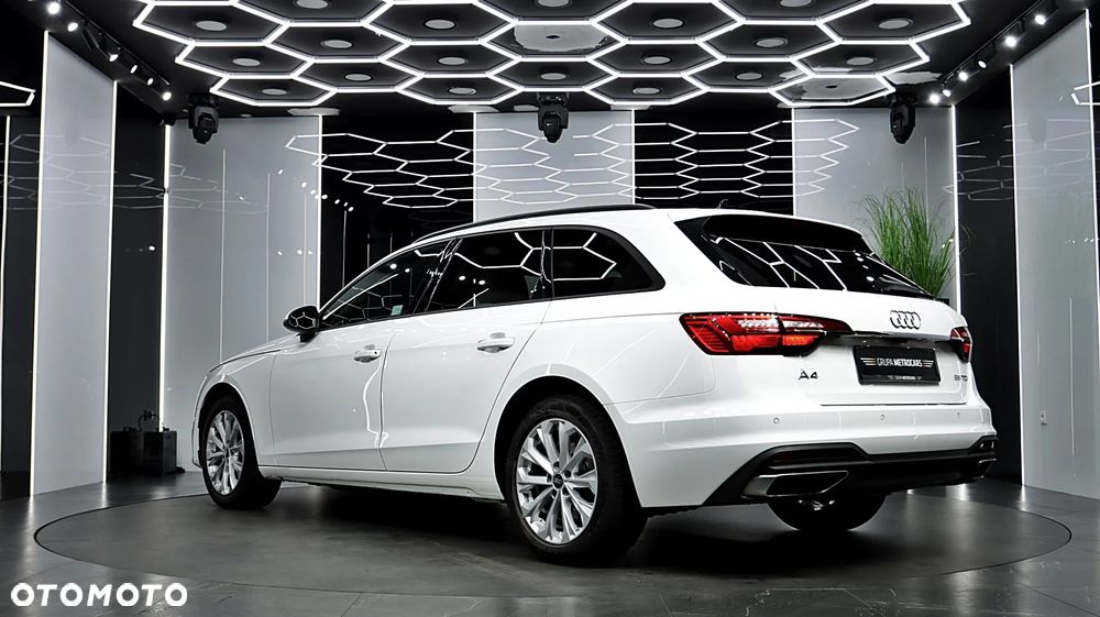 Audi A4 Avant 35 TDI S tronic - 6