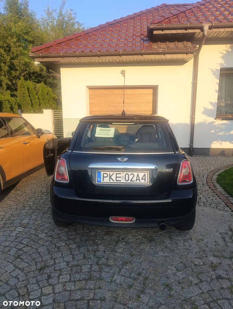 MINI ONE Standard - 7