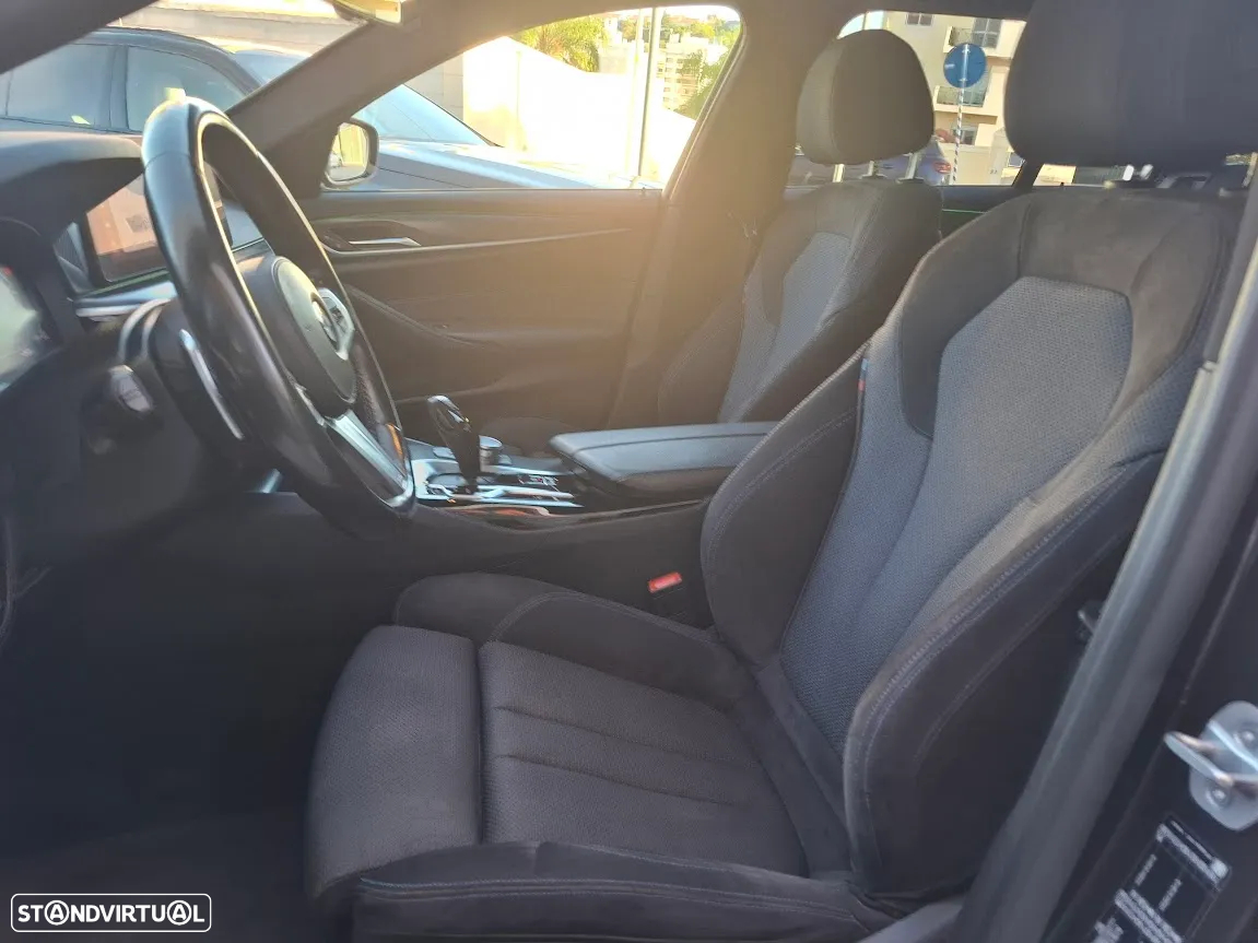 BMW 520 d Touring Aut. M Sport Edition - 30