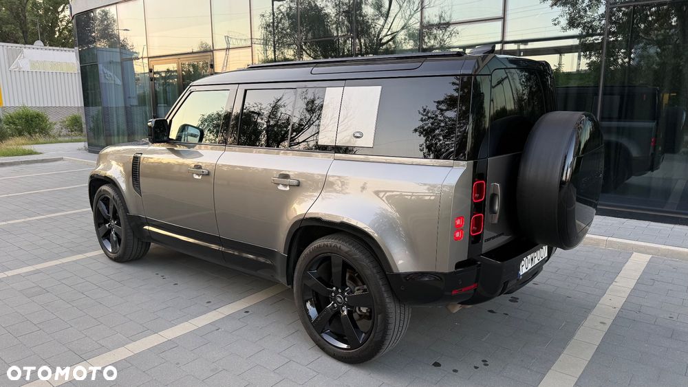 Land Rover Defender 3.0 D250 mHEV HSE - 4