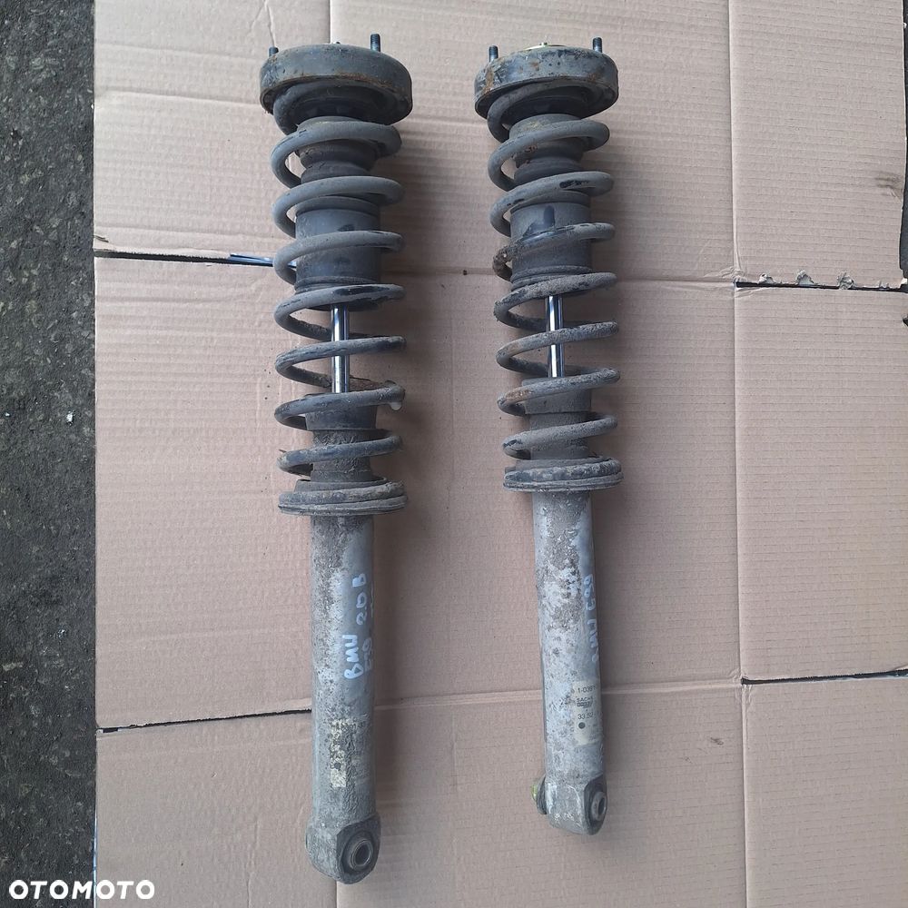AMORTYZATOR MCPERSON TYL PRAWY LEWY BMW E39 2.0 B SEDAN - 1