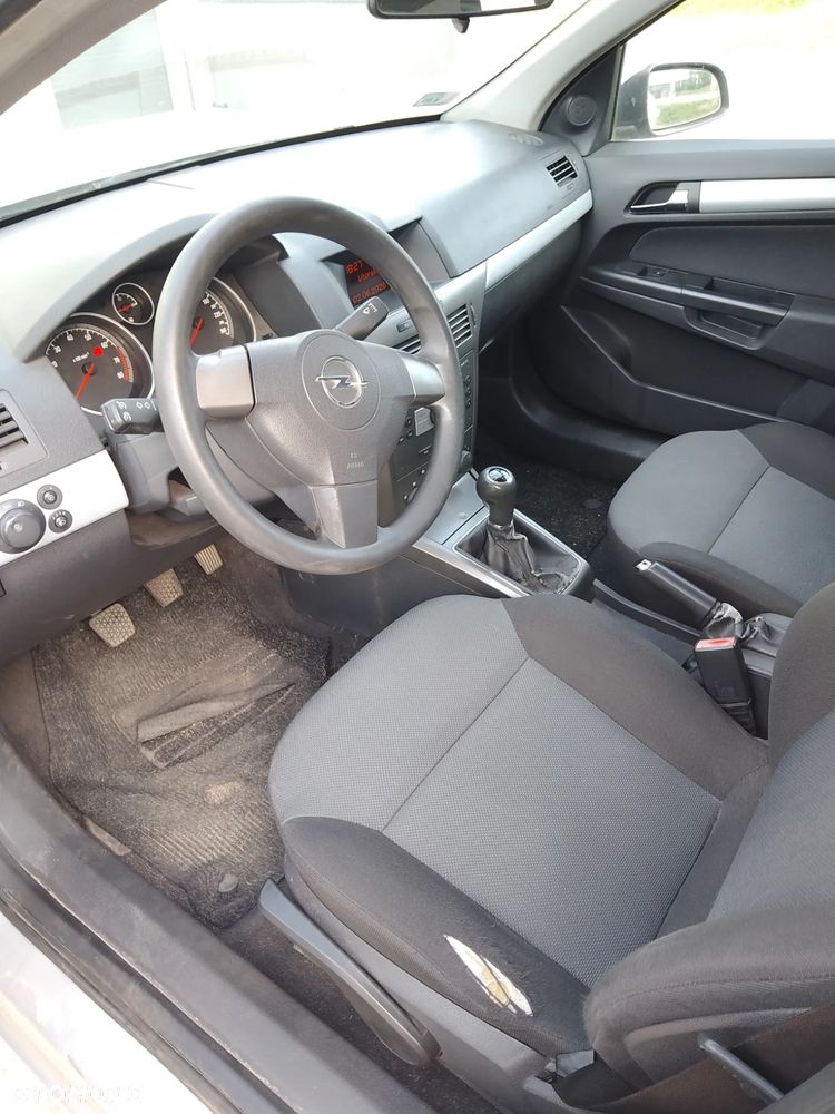 Opel Astra 1.4 Cosmo - 2