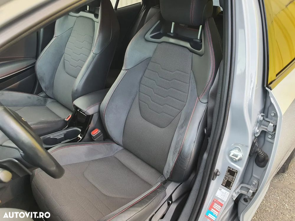 Toyota Corolla 2.0 HSD Exclusive - 26