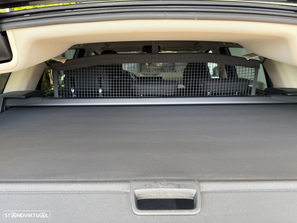 BMW 330 e Corporate Edition Auto - 30