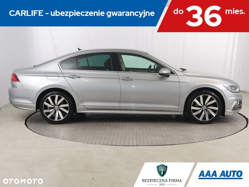 Volkswagen Passat - 7