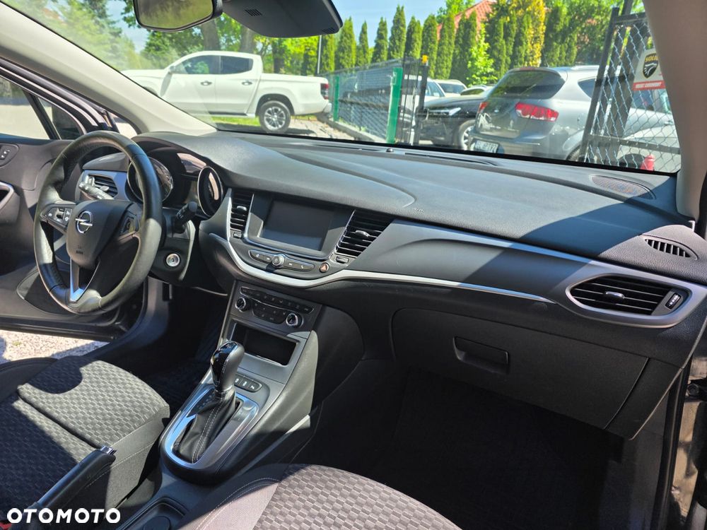 Opel Astra 1.5 D Start/Stop Automatik 2020 - 23