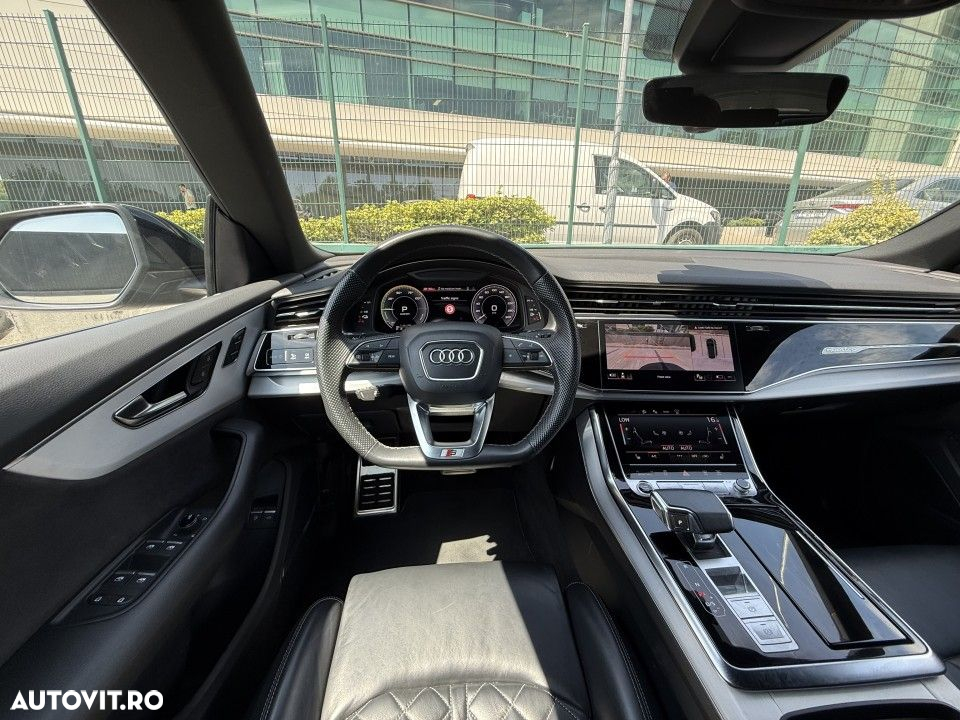 Audi Q8 60 TFSIe quattro tiptronic - 23