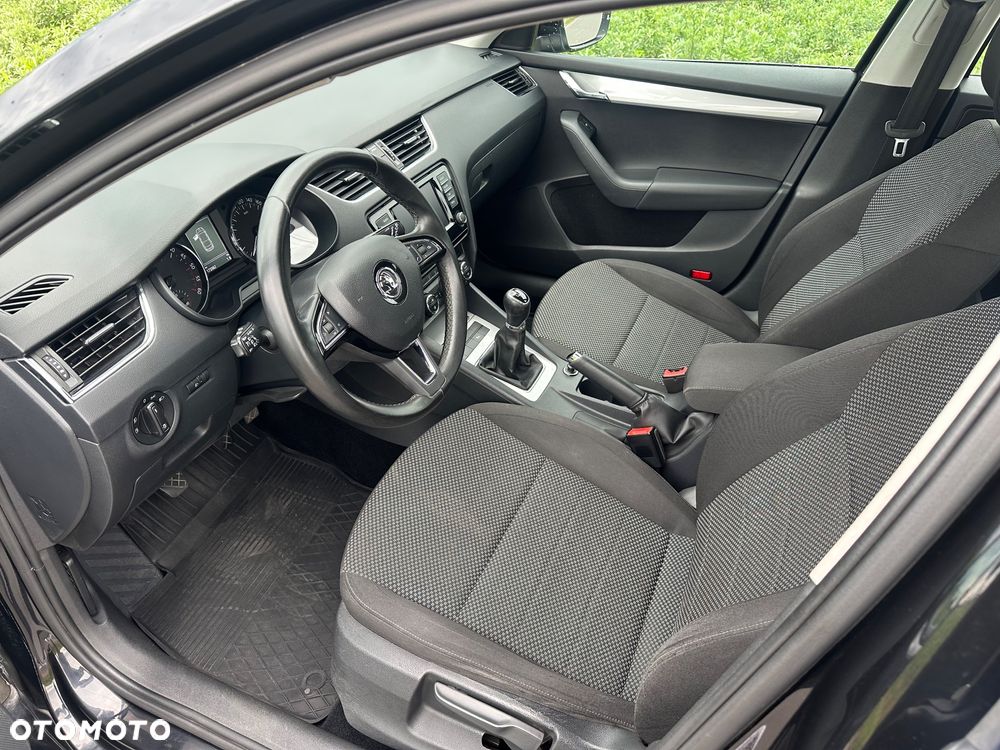 Skoda Octavia 1.6 TDI Ambition - 23