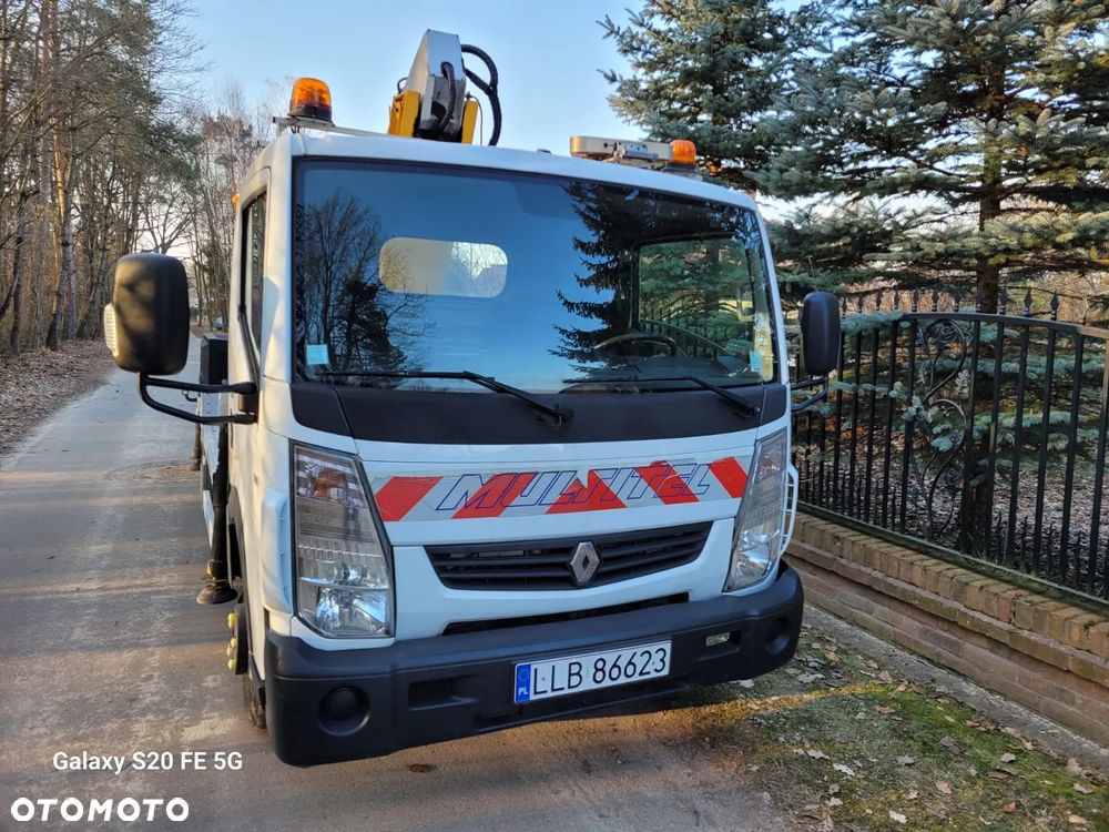 Renault Maxity 120DXI - 5