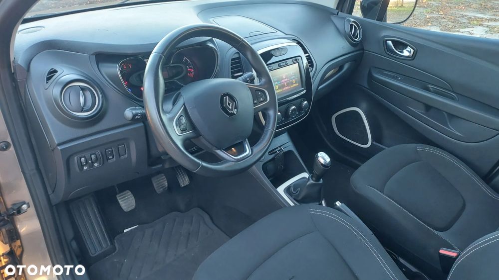 Renault Captur (ENERGY) TCe 90 LIMITED - 10