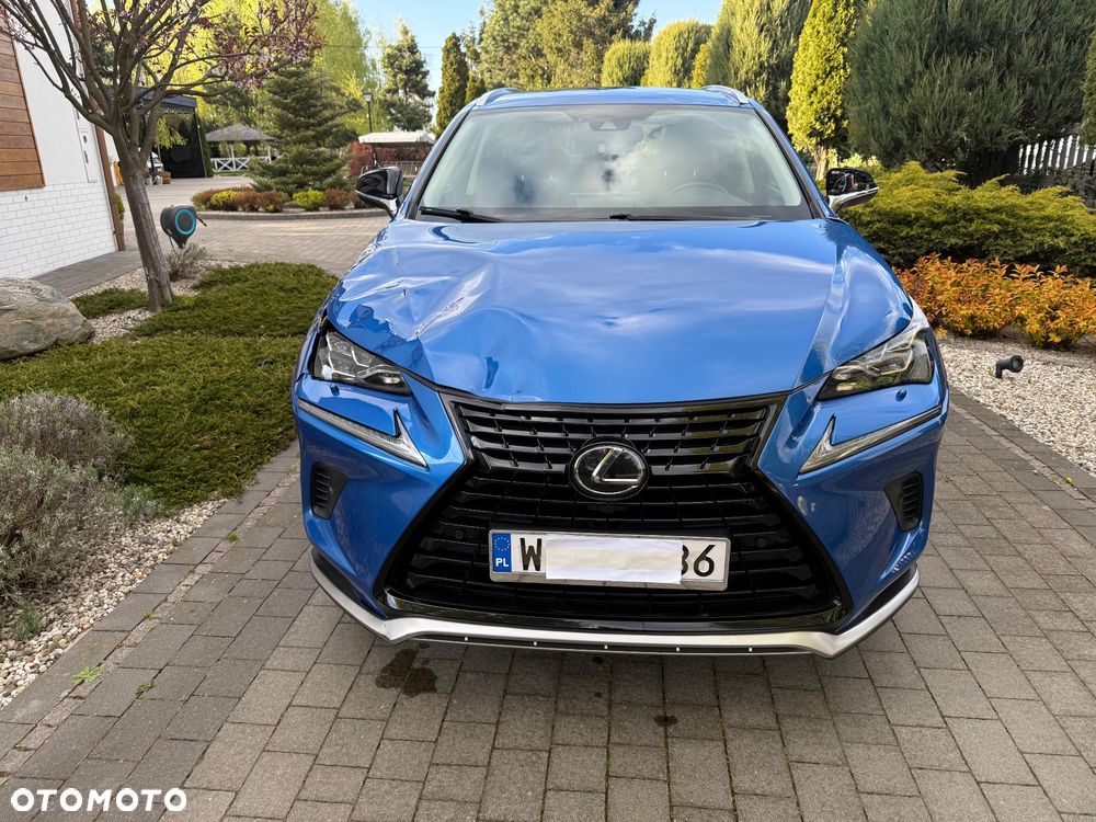 Lexus NX 300 F Impression AWD - 9