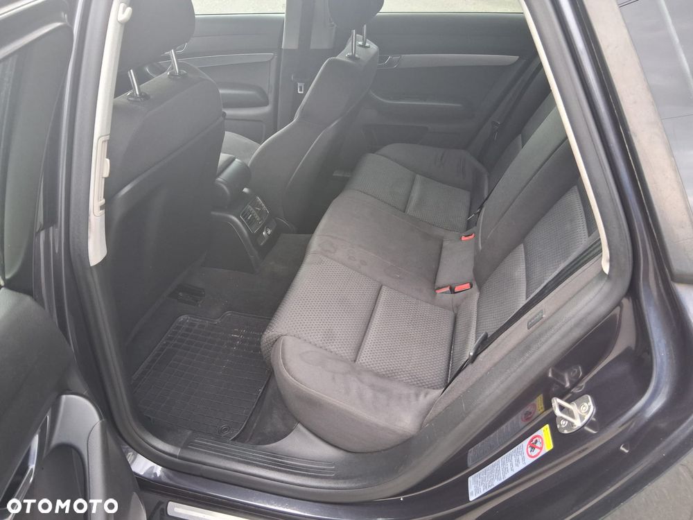 Audi A6 Avant - 5