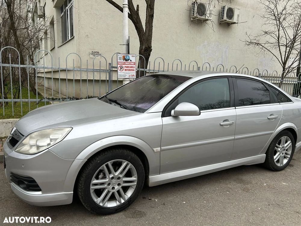 Opel Vectra 1.9 CDTI Essentia - 4