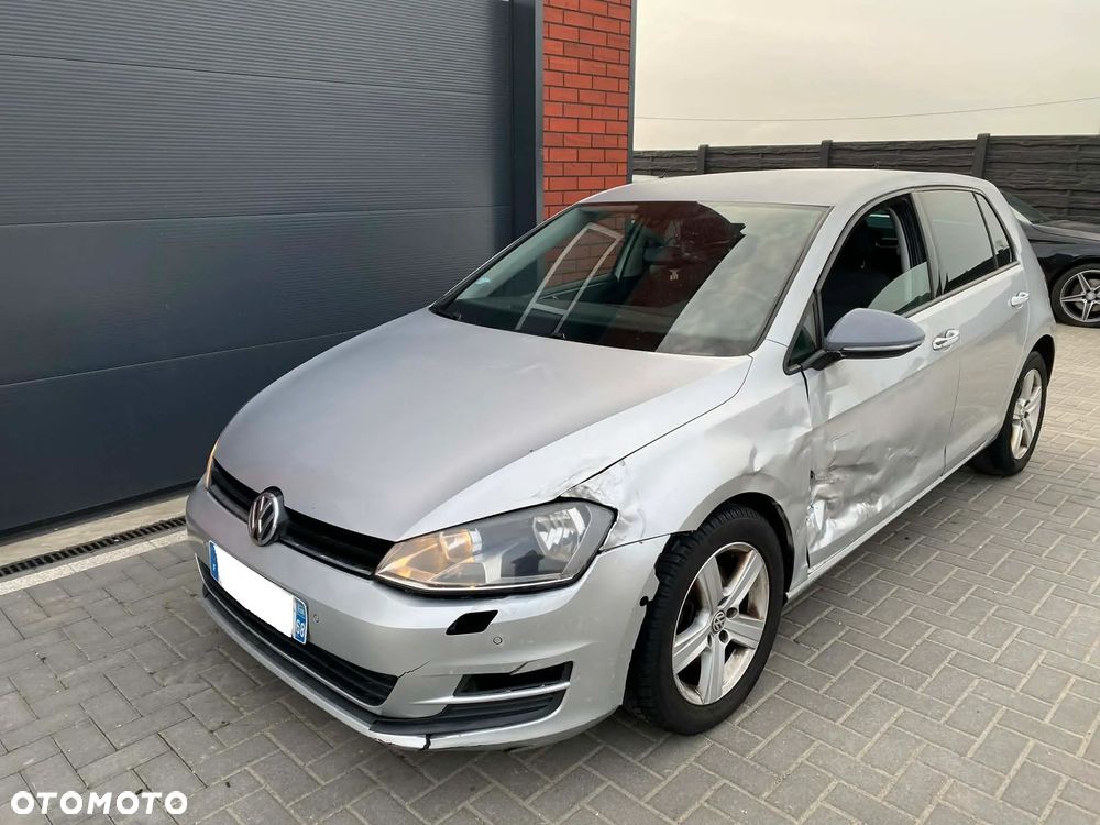 Volkswagen Golf 1.6 TDI BlueMotion Technology DSG Comfortline - 40