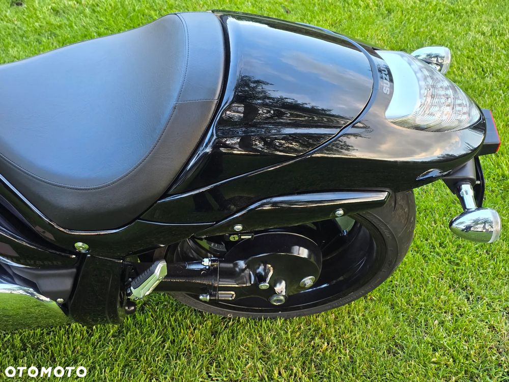 Suzuki Boulevard - 6